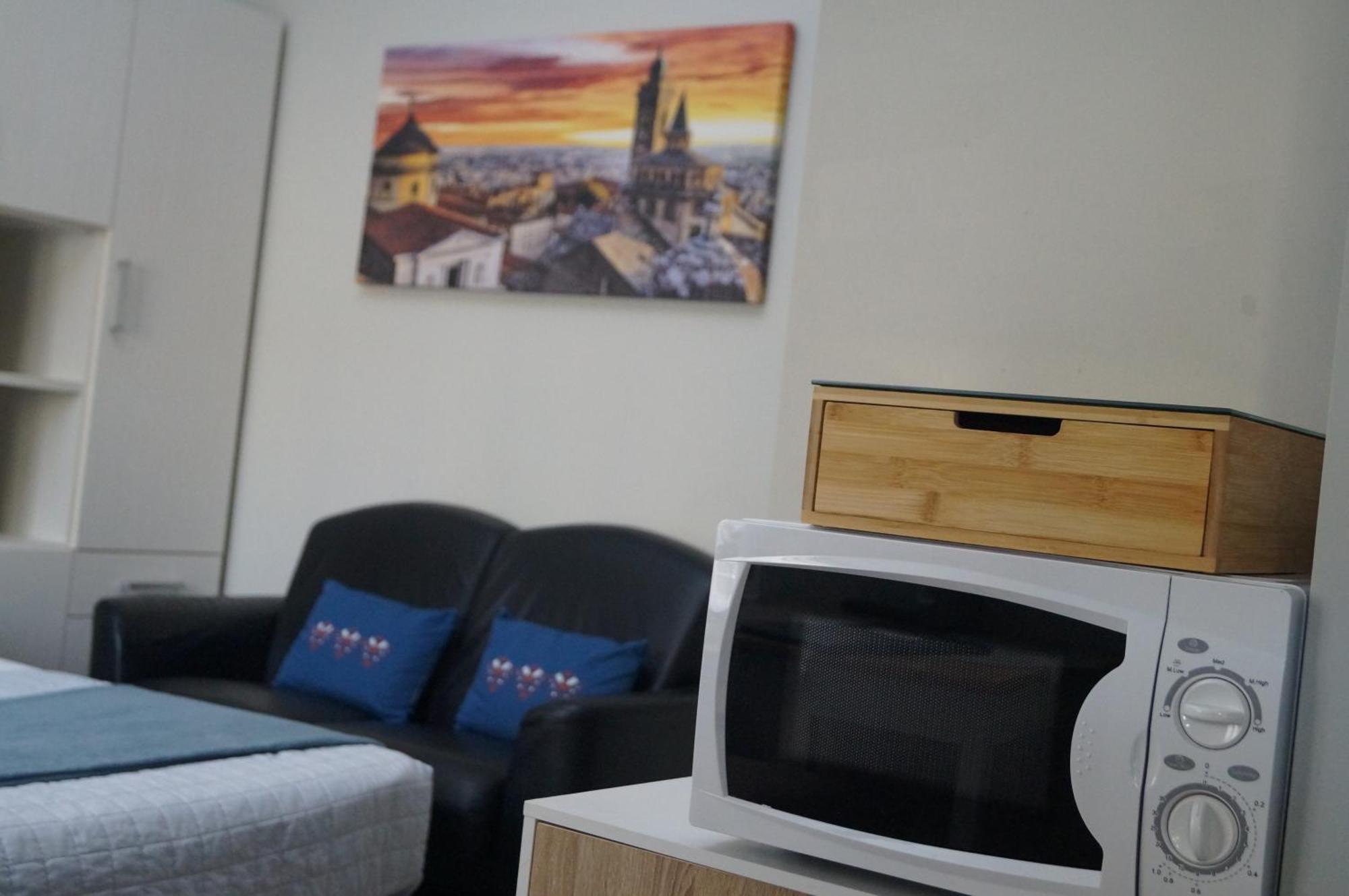 Bgy Central Apartments Bergamo Zimmer foto